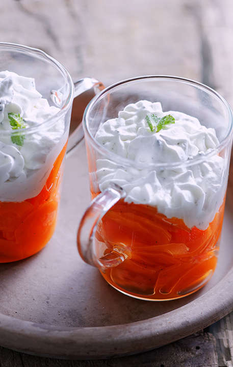 Carottes vapeur et chantilly à la menthe - A. Beauvais/A. Roche/CCF/Cniel